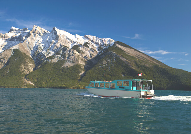 Lake Minnewanka Banff Lake Cruise