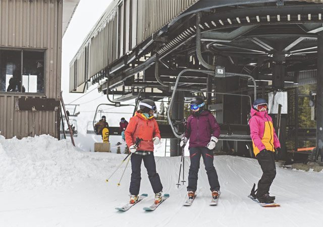 Great runs from every chair at Nakiska Ski Resort (Photo credit: Travel Alberta/A.V. Wakefield).