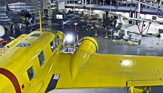 Hanger Flight Museum