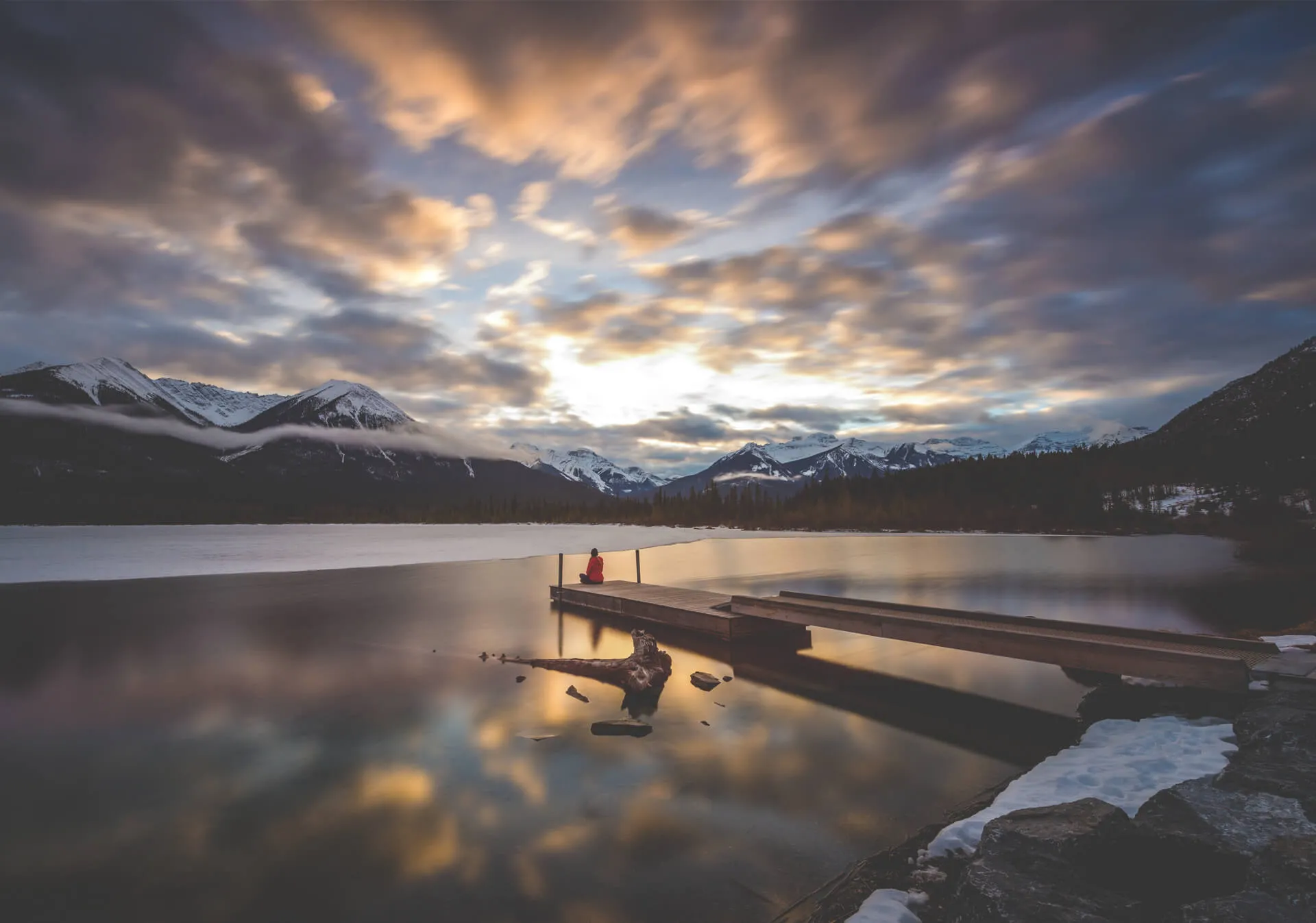 Sightseeing Vermilion Lakes