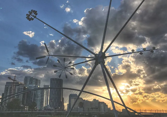 Bloom sculpture