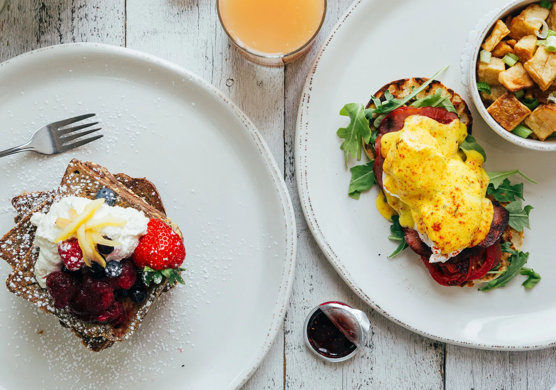 Eggs benedict and french toast at Diner Deluxe.