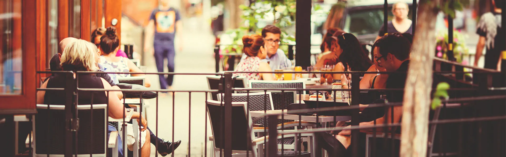 Patios in Kensington neighbourhood